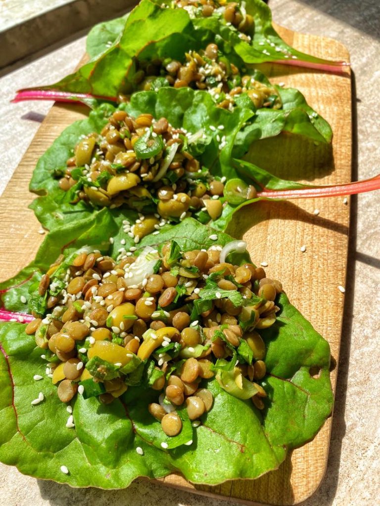 CHashki salata iz chechevitsy i olivok tasty simply vegan