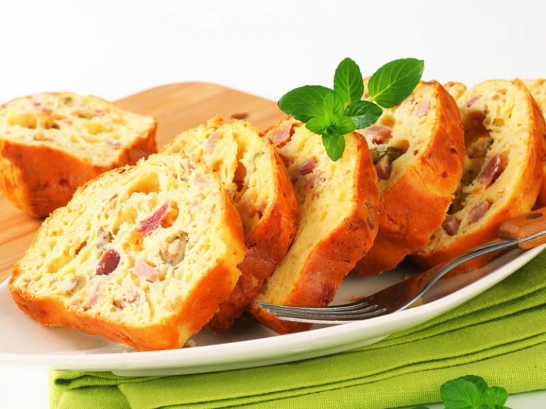 Olivkovyy pirog s vetchinoy luchshiy retsept