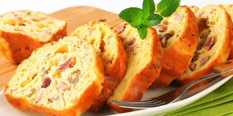 Olivkovyy pirog s vetchinoy luchshiy retsept